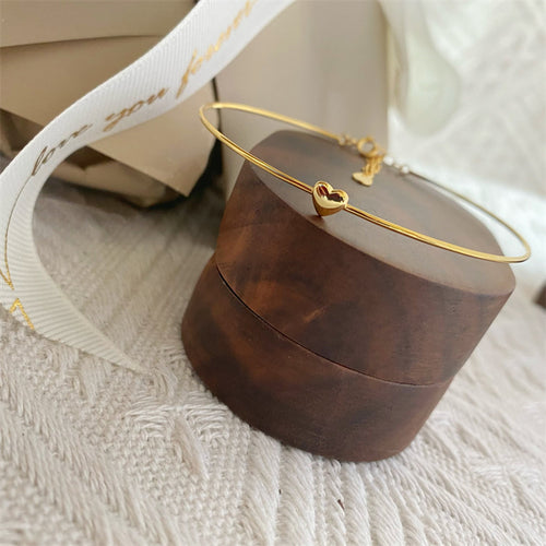 Fine Heart Bracelet